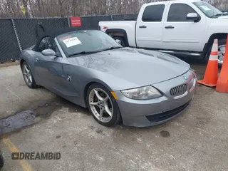 2007 BMW Z4 3.0si with VIN 4USBU535X7LX02797, listed as a IAAI auction lot 41520942 with 115,022 mi miles and . Bid and sale history available at DreamBid. Image 1.