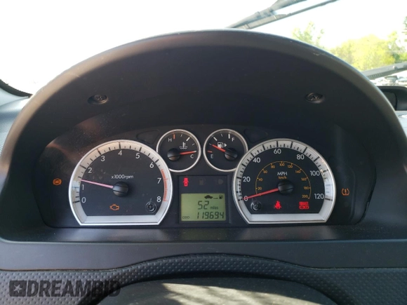 2009 Chevrolet Aveo 2LT z VIN KL1TG66E99B662070, wystawiony jako Copart lot #56464895 z przebiegiem 119 694 mil mil oraz Czysty tytuł • Clean title. Historia ofert i sprzedaży dostępna na DreamBid. Obrazek 9.