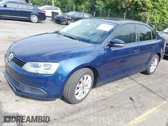 2012 Volkswagen Jetta SE with VIN 3VWDX7AJ1CM389470, listed as a IAAI auction lot 41011343 with 133,295 mi miles and . Bid and sale history available at DreamBid. Image 2.