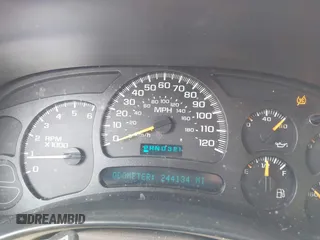 2005 GMC Yukon XL SLT with VIN 3GKEC16Z75G107756, listed as a IAAI auction lot 41712558 with 244,134 mi miles. Bid and sale history available at carsss.com. Image 7.