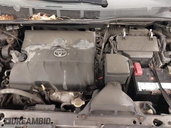 2015 Toyota Sienna XLE with VIN 5TDYK3DC3FS677780, listed as a IAAI auction lot 42155459 with 102,355 mi miles. Bid and sale history available at carsss.com. Image 10.