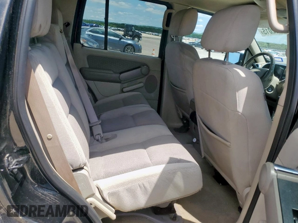 2006 Ford Explorer XLT с VIN 1FMEU63E46UB21759, выставлен на аукционе Copart как лот 60162015 с пробегом 156 234 миль миль и Чистый • Clean title. История ставок и продаж доступна на DreamBid. Изображение 11.