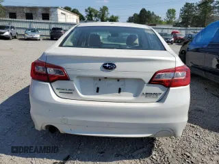 2015 Subaru Legacy Premium z VIN 4S3BNAD60F3014129, wystawiony jako Copart lot #68789154 z przebiegiem 153 752 mil mil oraz Szkody całkowita. Historia ofert i sprzedaży dostępna na DreamBid. Obrazek 6.
