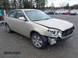 2008 Kia Optima LX z VIN KNAGE123285242331, wystawiony jako IAAI lot #41938400 z przebiegiem 202 249 mil mil oraz . Historia ofert i sprzedaży dostępna na DreamBid. Obrazek 1.
