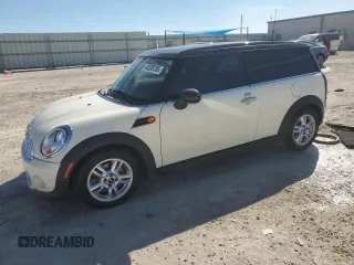 2013 MINI Clubman z VIN WMWZF3C54DT491298, wystawiony jako Copart lot #43339705 z przebiegiem 73 851 mil mil oraz Szkoda całkowita • Salvage title. Historia ofert i sprzedaży dostępna na DreamBid. Obrazek 1.