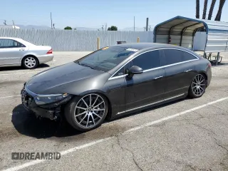 2022 Mercedes-Benz EQS 450+ z VIN W1KCG2DB9NA017077, wystawiony jako Copart lot #58792125 z przebiegiem 19 430 mil mil oraz Szkoda całkowita • Salvage title. Historia ofert i sprzedaży dostępna na DreamBid. Obrazek 1.