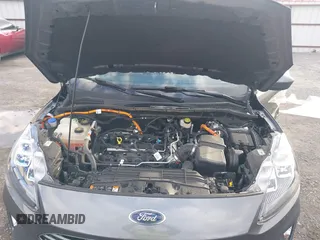 2021 Ford Escape Titanium Hybrid z VIN 1FMCU0DZ0MUB00944, wystawiony jako IAAI lot #41202146 z przebiegiem 52 458 mil mil oraz . Historia ofert i sprzedaży dostępna na DreamBid. Obrazek 10.