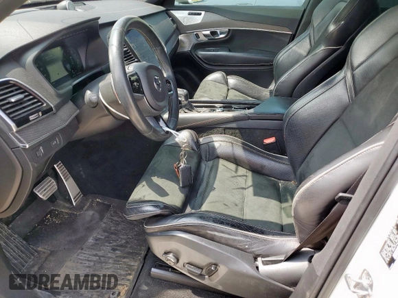2017 Volvo XC90 R-Design with VIN YV4A22PM7H1133019, listed as a Copart auction lot 49895195 with 105,398 mi miles and Salvage title. Bid and sale history available at DreamBid. Image 7.