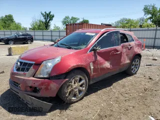 2016 Cadillac SRX Premium Collection z VIN 3GYFNDE32GS514600, wystawiony jako Copart lot #57245825 z przebiegiem 140 834 mil mil oraz Szkoda całkowita • Salvage title. Historia ofert i sprzedaży dostępna na DreamBid. Obrazek 1.
