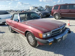 1989 Mercedes-Benz 560 SL with VIN WDBBA48D0KA098849, listed as a Copart auction lot 76013404 with 48,814 mi miles and Salvage Title. Bid and sale history available at carsss.com. Image 4.