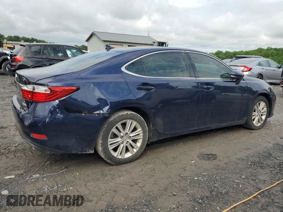 2014 Lexus ES 330 with VIN JTHBK1GG6E2123341, listed as a Copart auction lot 61187455 with 175,406 mi miles and Clean title. Bid and sale history available at DreamBid. Image 3.