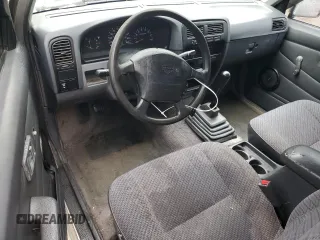 1996 Nissan Frontier XE с VIN 1N6SD16SXTC308255, выставлен на аукционе Copart как лот 53027865 с пробегом 299 424 миль миль и Чистый • Clean title. История ставок и продаж доступна на DreamBid. Изображение 8.