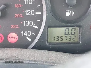 2003 Ford Focus LX с VIN 1FAFP33P83W344408, выставлен на аукционе IAAI как лот 42377195 с пробегом 135 732 миль миль и . История ставок и продаж доступна на DreamBid. Изображение 16.