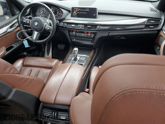 2015 BMW X5 xDrive35i z VIN 5UXKR0C59F0P13587, wystawiony jako Copart lot #57224415 z przebiegiem 155 131 mil mil oraz Szkoda całkowita • Salvage title. Historia ofert i sprzedaży dostępna na DreamBid. Obrazek 8.