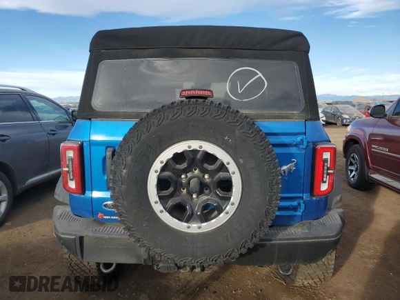 2021 Ford Bronco with VIN 1FMEE5DP9MLA96464, listed as a Copart auction lot 43830135 with 5,211 mi miles and Salvage Title. Bid and sale history available at DreamBid. Image 6.