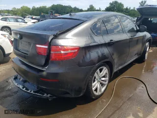 2013 BMW X6 M with VIN 5YMGZ0C50D0C40144, listed as a Copart auction lot 64889554 with 91,024 mi miles and Salvage Title. Bid and sale history available at carsss.com. Image 3.