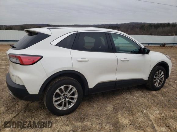 2022 Ford Escape SE with VIN 1FMCU9G64NUA60763, listed as a Copart auction lot 45189905 with 135,365 mi miles and Clean Title. Bid and sale history available at DreamBid. Image 3.