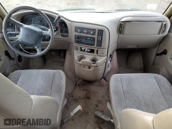 1999 Chevrolet Astro with VIN 1GNEL19W8XB101139, listed as a Copart auction lot 45427415 with 140,850 mi miles and Salvage Title. Bid and sale history available at carsss.com. Image 8.