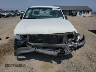 1993 Toyota T100 DX z VIN JT4VD10A5P0010588, wystawiony jako Copart lot #63862014 z przebiegiem 295 012 mil mil oraz Czysty tytuł • Clean title. Historia ofert i sprzedaży dostępna na DreamBid. Obrazek 5.