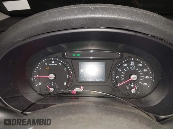 2018 Kia Sorento LX with VIN 5XYPG4A33JG346937, listed as a IAAI auction lot 40981792 with 80,590 mi miles. Bid and sale history available at carsss.com. Image 7.