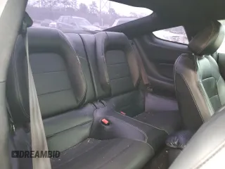 2019 Ford Mustang EcoBoost z VIN 1FA6P8TH4K5138092, wystawiony jako Copart lot #44217334 z przebiegiem 91 743 mil mil oraz Szkoda całkowita • Salvage title. Historia ofert i sprzedaży dostępna na DreamBid. Obrazek 10.