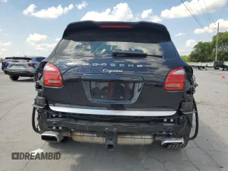 2014 Porsche Cayenne Diesel z VIN WP1AF2A2XELA38306, wystawiony jako Copart lot #63601805 z przebiegiem 136 341 mil mil oraz Szkoda całkowita • Salvage title. Historia ofert i sprzedaży dostępna na DreamBid. Obrazek 6.