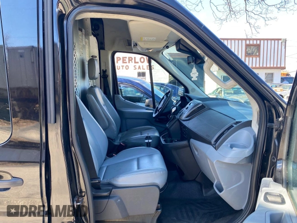 2016 Ford Transit Cargo z VIN 1FTYR2CM4GKA51468, wystawiony jako Copart lot #53968425 z przebiegiem 165 725 mil mil oraz Czysty tytuł • Clean title. Historia ofert i sprzedaży dostępna na DreamBid. Obrazek 5.