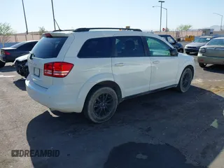 2020 Dodge Journey SE Value with VIN 3C4PDCAB2LT273467, listed as a IAAI auction lot 42001467 with 67,267 mi miles and . Bid and sale history available at carsss.com. Image 4.
