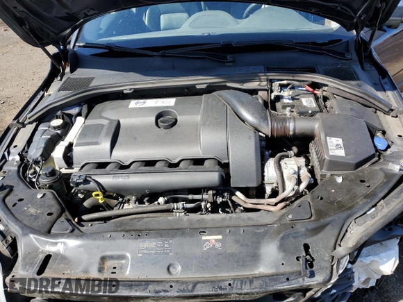 2012 Volvo XC70 T6 with VIN YV4902BZXC1127252, listed as a Copart auction lot 49504385 with 132,738 mi miles and Salvage Title. Bid and sale history available at DreamBid. Image 12.