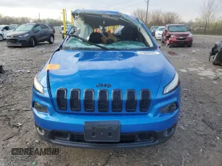 2018 Jeep Cherokee Latitude with VIN 1C4PJMCX3JD608391, listed as a Copart auction lot 51928225 with 163,287 mi miles and Salvage title. Bid and sale history available at DreamBid. Image 5.