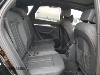 2024 Audi Q5 S line Premium Plus with VIN WA1EAAFY3R2100028, listed as a Copart auction lot 44045955 with 7,885 mi miles and Salvage Title. Bid and sale history available at carsss.com. Image 11.