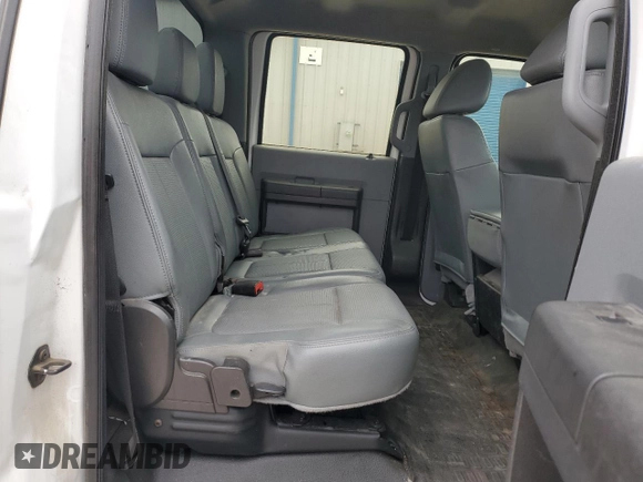 2016 Ford F-350 Platinum z VIN 1FT8W3B67GEC13450, wystawiony jako Copart lot #43721885 z przebiegiem 133 259 mil mil oraz Czysty tytuł • Clean title. Historia ofert i sprzedaży dostępna na DreamBid. Obrazek 10.