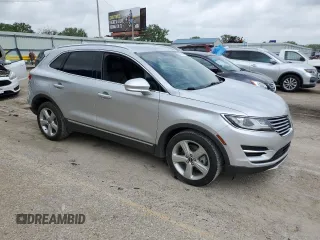 2018 Lincoln MKC Premiere z VIN 5LMCJ1C9XJUL07396, wystawiony jako Copart lot #54317485 z przebiegiem 185 589 mil mil oraz Szkoda całkowita • Salvage title. Historia ofert i sprzedaży dostępna na DreamBid. Obrazek 4.