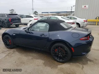 2024 Mazda MX-5 Miata Club with VIN JM1NDAC70R0607327, listed as a Copart auction lot 50199935 with 2,485 mi miles and Salvage Title. Bid and sale history available at carsss.com. Image 2.