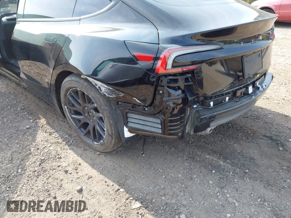 2025 Tesla Model 3 Long Range с VIN 5YJ3E1EA4SF914780, выставлен на аукционе IAAI как лот 42375738 с пробегом 6 232 миль миль и . История ставок и продаж доступна на DreamBid. Изображение 20.