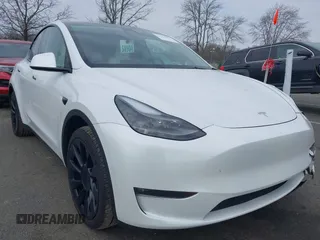2023 Tesla Model Y Long Range with VIN 7SAYGDEE8PF877845, listed as a IAAI auction lot 41705894 with 22,170 mi miles and . Bid and sale history available at DreamBid. Image 1.
