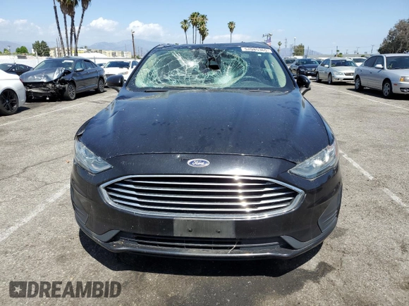 2020 Ford Fusion SE with VIN 3FA6P0HDXLR150768, listed as a Copart auction lot 57085365 with 141,855 mi miles and Salvage title. Bid and sale history available at DreamBid. Image 5.