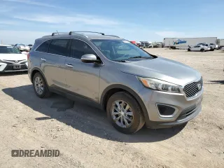 2018 Kia Sorento LX V6 with VIN 5XYPG4A59JG389051, listed as a Copart auction lot 50799165 with 206,501 mi miles and Clean Title. Bid and sale history available at carsss.com. Image 4.