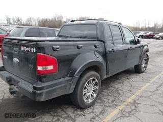 2007 Ford Explorer Sport Trac Limited with VIN 1FMEU53897UA04510, listed as a IAAI auction lot 40903321 with 172,258 mi miles. Bid and sale history available at carsss.com. Image 4.