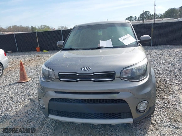 2019 Kia Soul + with VIN KNDJP3A5XK7678079, listed as a IAAI auction lot 41844361 with 97,564 mi miles. Bid and sale history available at carsss.com. Image 12.