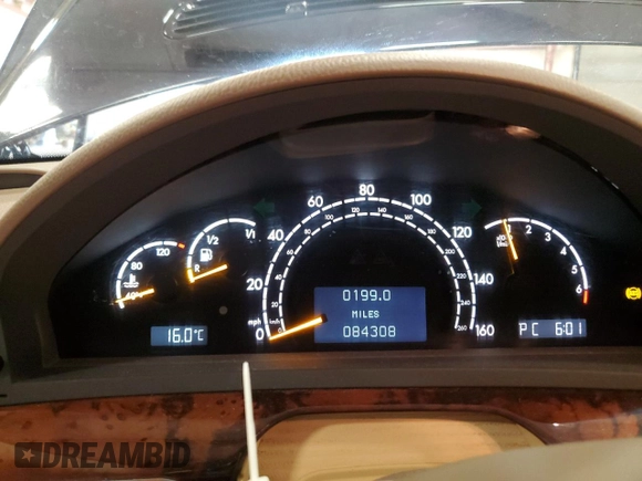 2006 Mercedes-Benz S 500 z VIN WDBNG84J56A473414, wystawiony jako Copart lot #50179955 z przebiegiem 84 308 mil mil oraz Czysty tytuł • Clean title. Historia ofert i sprzedaży dostępna na DreamBid. Obrazek 9.