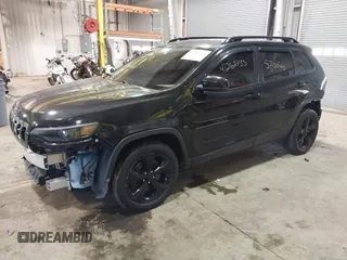 2021 Jeep Cherokee Altitude with VIN 1C4PJLLB7MD189285, listed as a IAAI auction lot 41262735 with 57,061 mi miles. Bid and sale history available at carsss.com. Image 20.