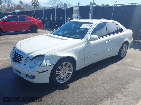 2007 Mercedes-Benz E-Class 3.5L with VIN WDBUF87X57X221918, listed as a IAAI auction lot 41618274 with 176,359 mi miles. Bid and sale history available at carsss.com. Image 17.