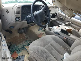 1999 Chevrolet Tahoe with VIN 3GNEK18R0XG106650, listed as a Copart auction lot 63455944 with 158,146 mi miles and Non Repairable. Bid and sale history available at carsss.com. Image 8.