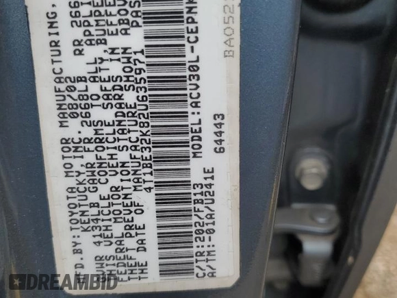 2002 Toyota Camry LE z VIN 4T1BE32K82U635971, wystawiony jako Copart lot #60784855 z przebiegiem Nie podano mil oraz Szkoda całkowita • Salvage title. Historia ofert i sprzedaży dostępna na DreamBid. Obrazek 12.