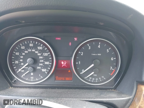 2006 BMW 3 Series 325xi with VIN WBAVT135X6KW22139, listed as a IAAI auction lot 42780030 with 222,216 mi miles and . Bid and sale history available at DreamBid. Image 7.