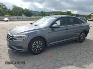 2020 Volkswagen Jetta S z VIN 3VWCB7BU7LM033110, wystawiony jako Copart lot #53899745 z przebiegiem 68 330 mil mil oraz Szkoda całkowita • Salvage title. Historia ofert i sprzedaży dostępna na DreamBid. Obrazek 1.
