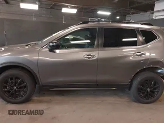 2017 Nissan Rogue SL with VIN 5N1AT2MV5HC809206, listed as a IAAI auction lot 42129519 with 49,703 mi miles. Bid and sale history available at carsss.com. Image 15.