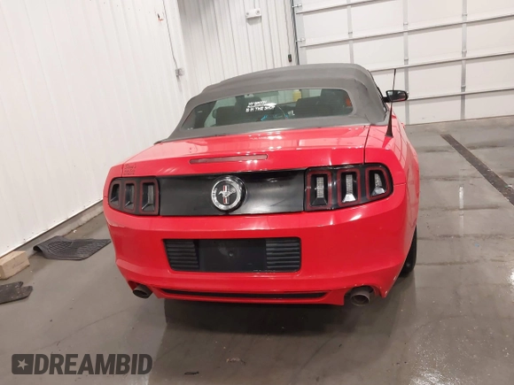 2013 Ford Mustang V6 with VIN 1ZVBP8EM7D5224564, listed as a IAAI auction lot 42148843 with 121,289 mi miles and . Bid and sale history available at DreamBid. Image 16.