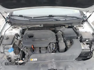 2016 Hyundai Sonata Sport with VIN 5NPE34AF5GH349871, listed as a IAAI auction lot 41962910 with 86,978 mi miles and . Bid and sale history available at DreamBid. Image 10.